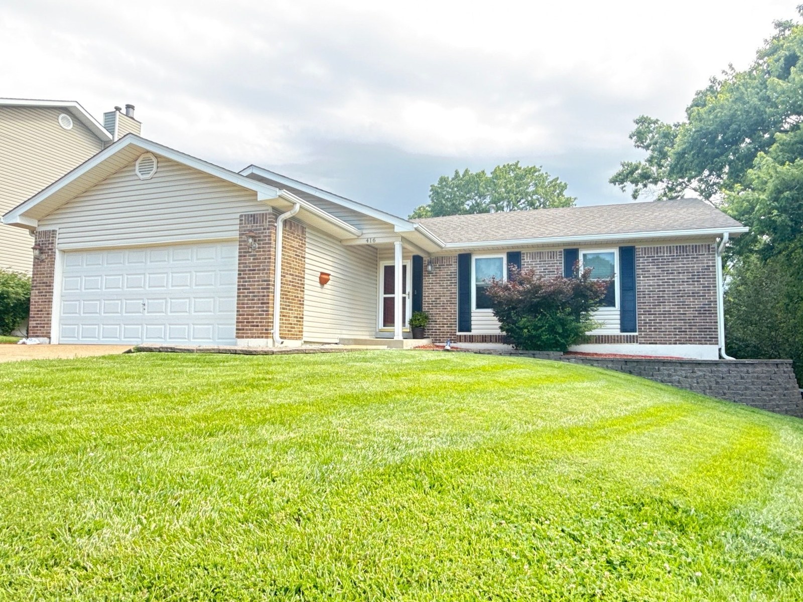 Photo of 416 Harvest Hill Court