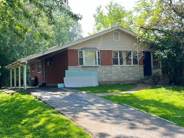 Exterior of 12030 Lavida Avenue