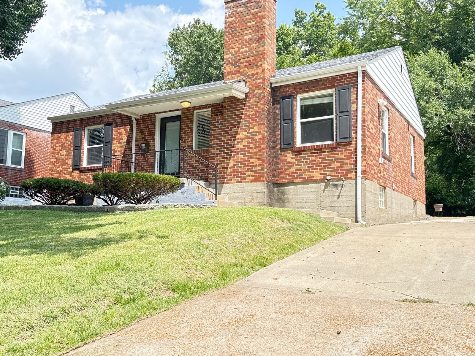 Photo of 7541 Norwalk Lane
