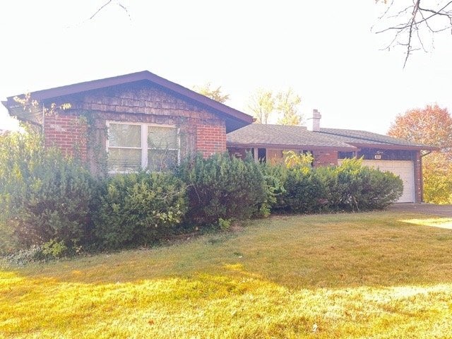 Photo of 832 Briarbrae Drive